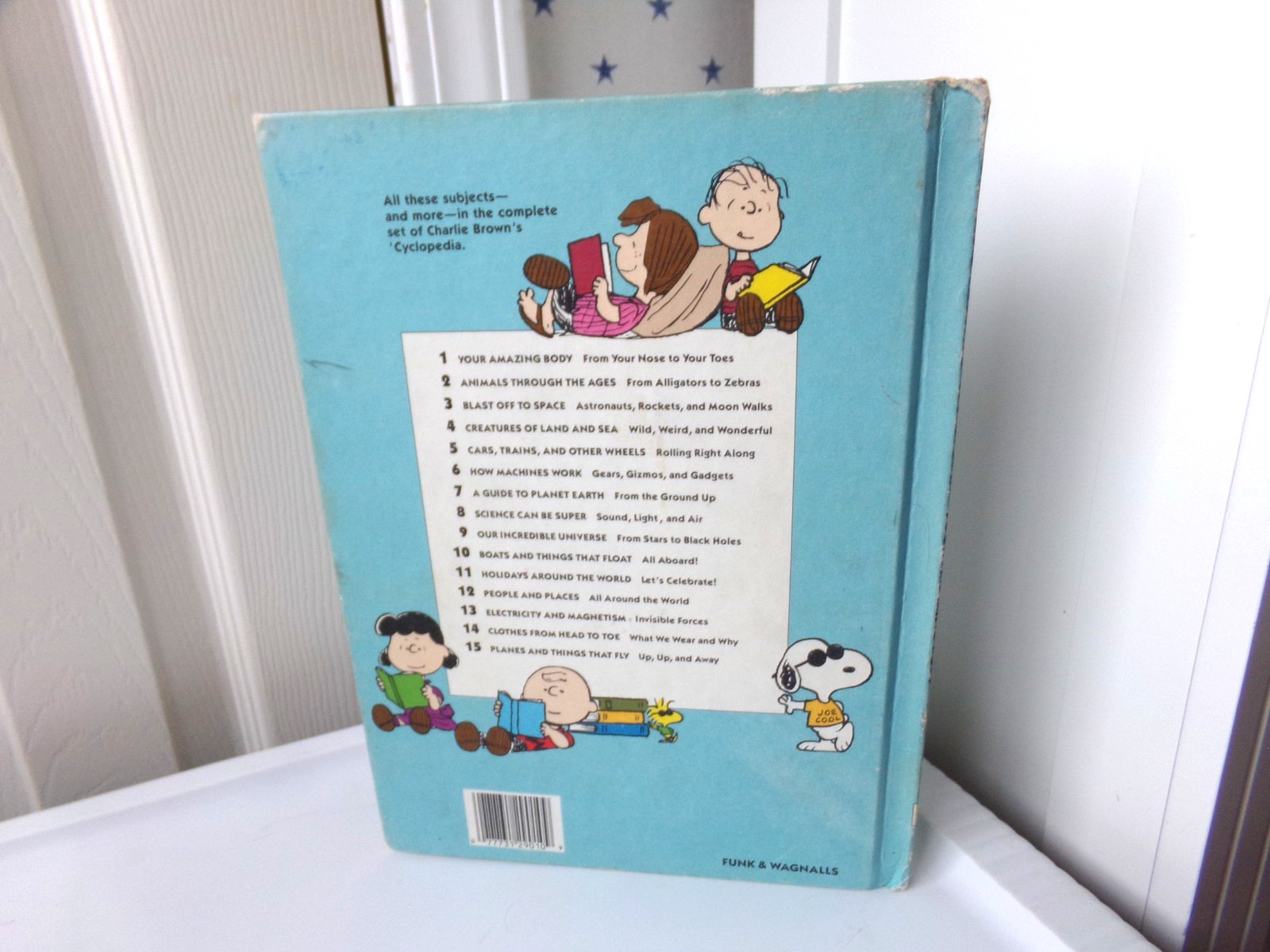Vol #1 Charlie Brown’s ‘Cyclopedia Book Your Amazing Body From Your Nose to Toes