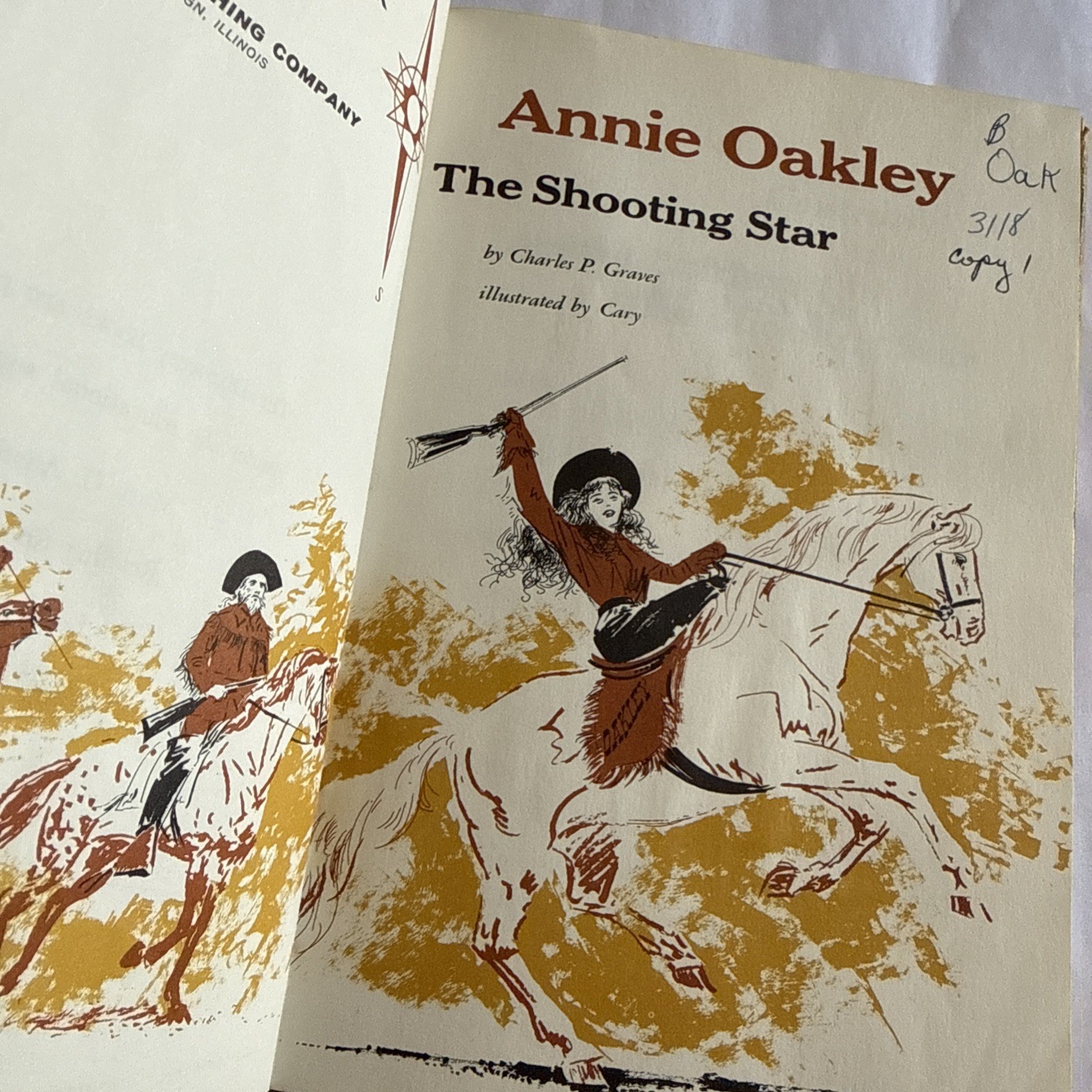 Annie Oakley Shooting Star Charles P. Graves A Discovery Book 1961 Vtg X Library