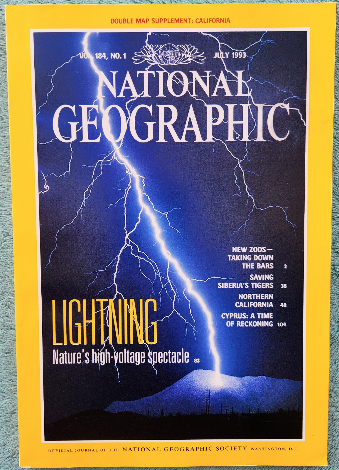 1993 National Geographic Complete Issue 138 Pages – Lightning