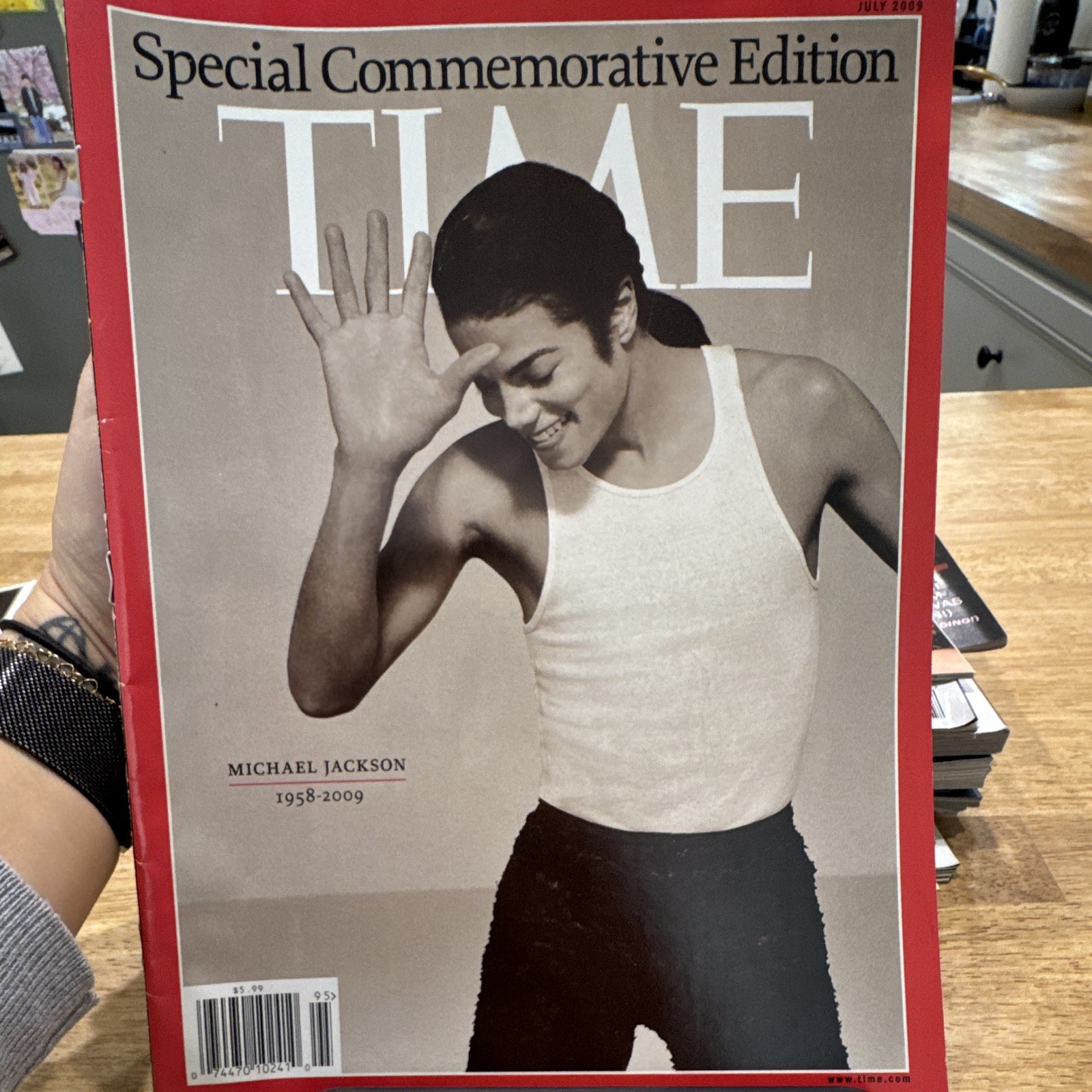 TIME Special Commemorative Edition July 2009 Michael Jackson Pepsi Ad Back