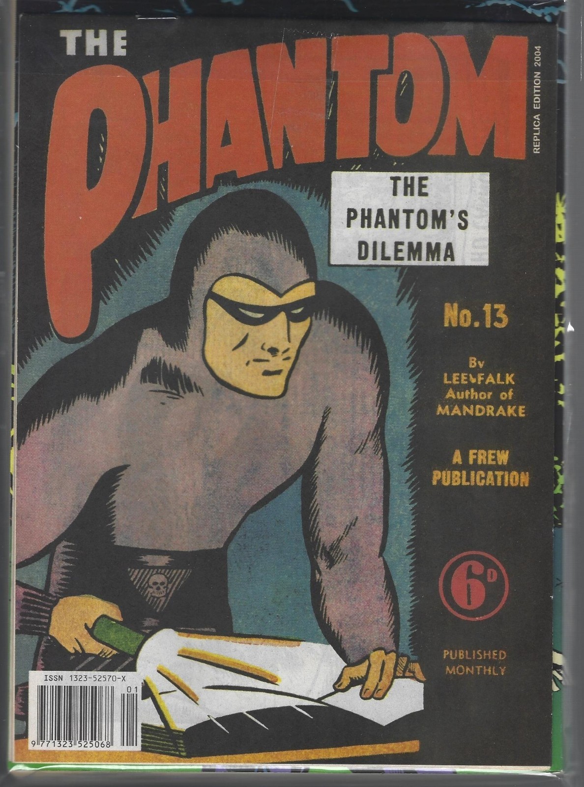 Phantom Comic #1373, 2004 ANNUAL, BAGGED. 9 stories. 276 pages. WITH REPLICA #13