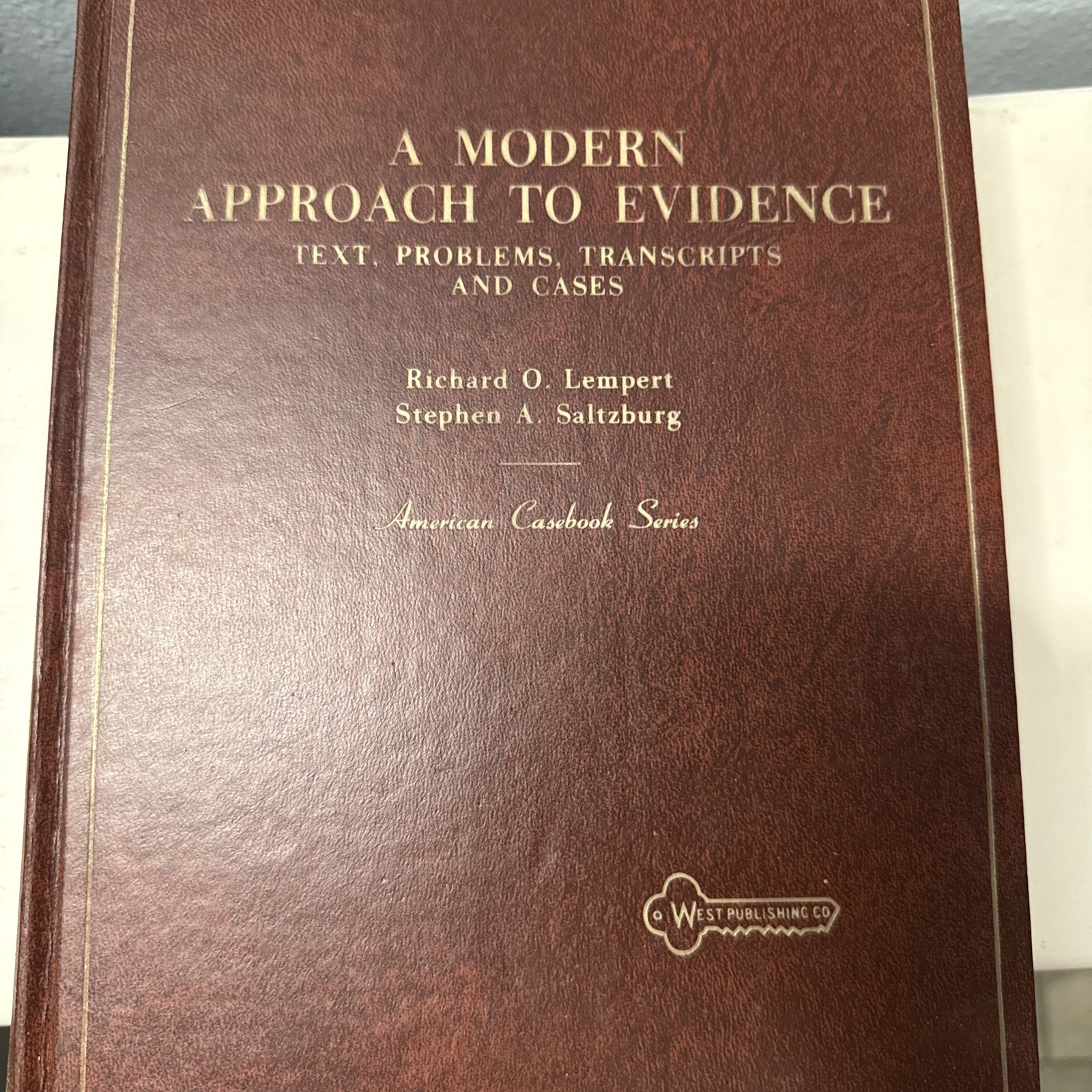 A Modern Approach To Evidence law Hardback Book Lawyer Attorney Paralegal