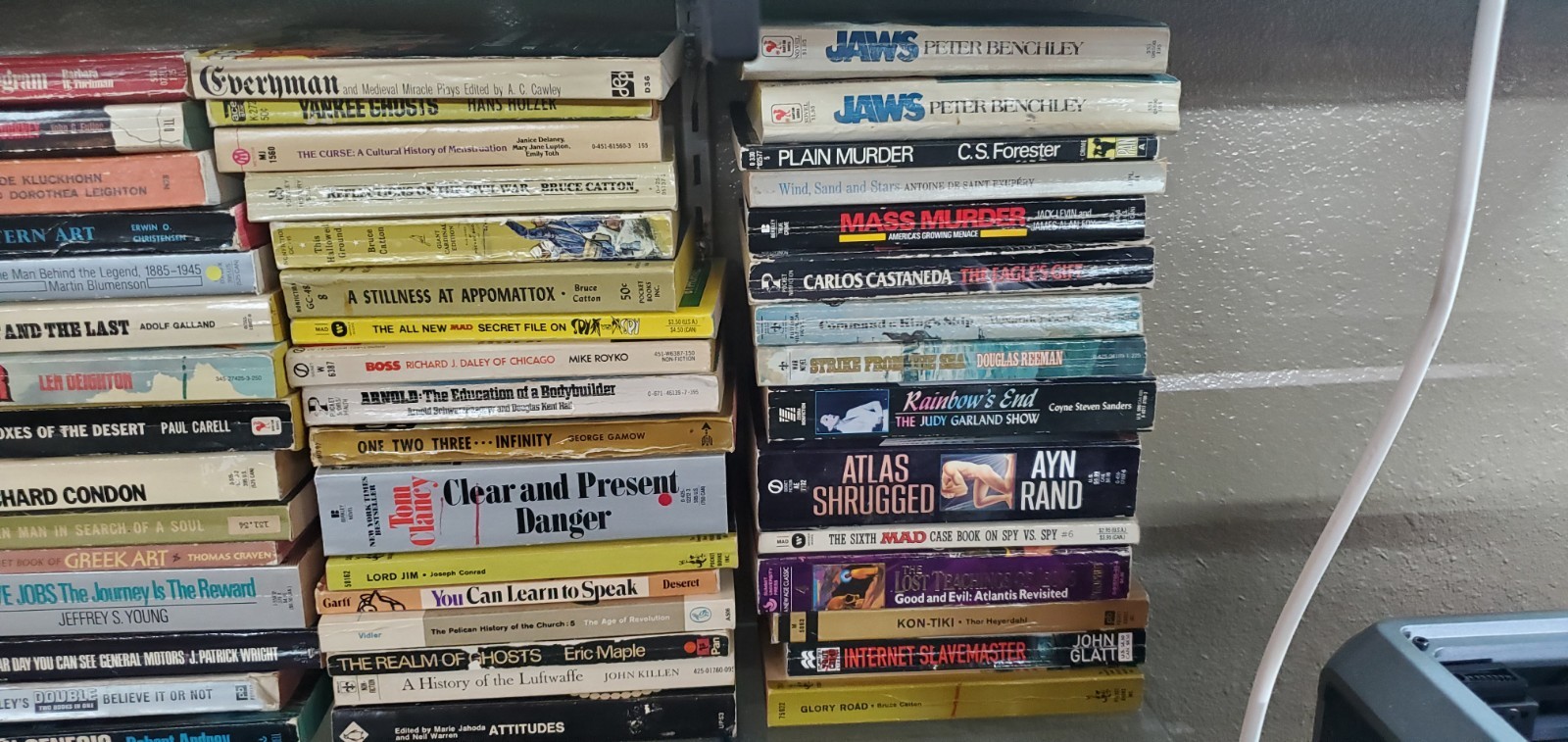 Misc Books History Military Novels Biography Cartoon Complete Your Collection #4