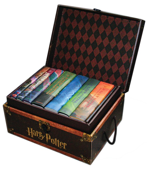 Harry Potter Hardcover Boxed Set: Books 1-7 (Trunk) by J. K. Rowling (2022,…