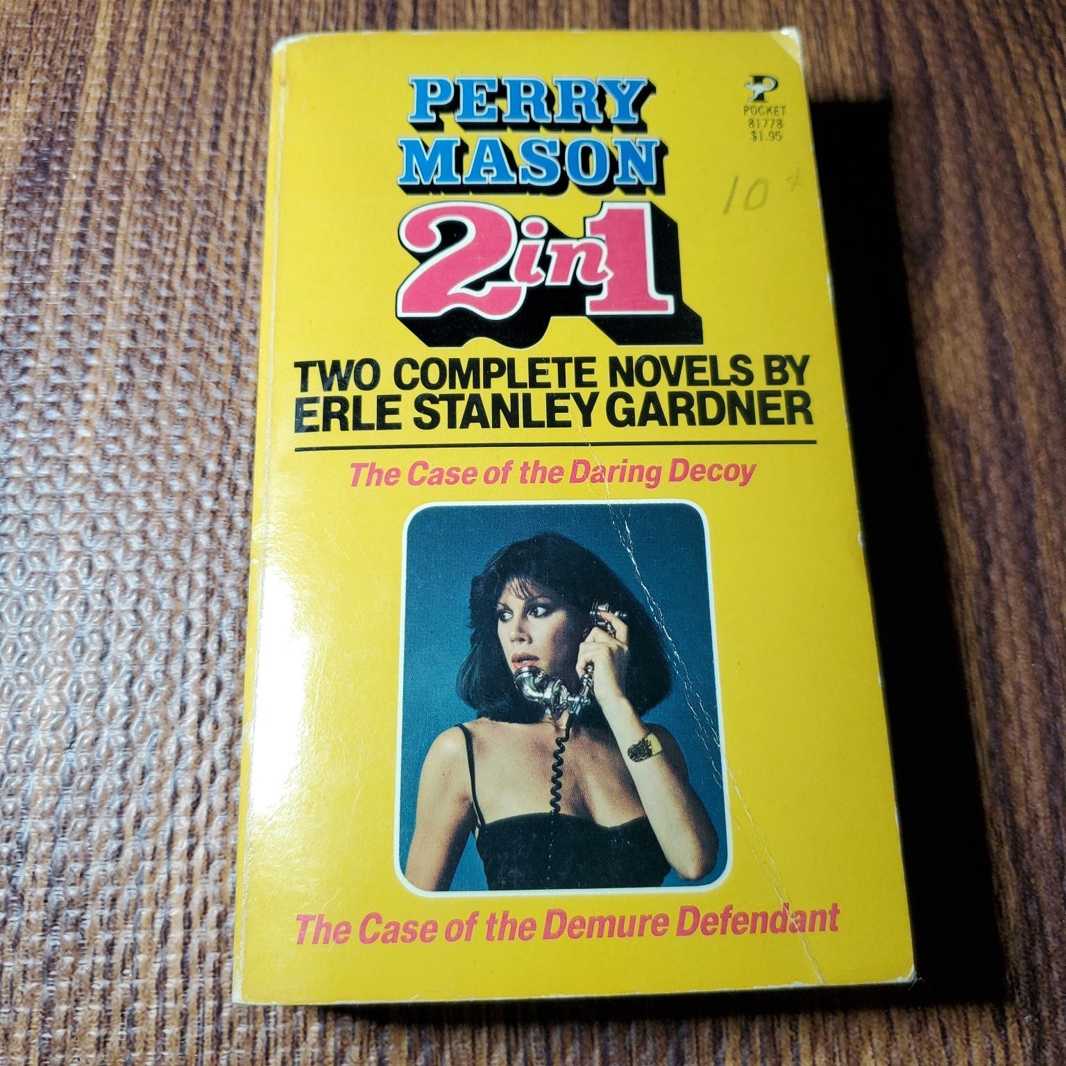 Perry Mason 2 in 1 Erle Stanley Gardner 1977 Pocket Books Mystery