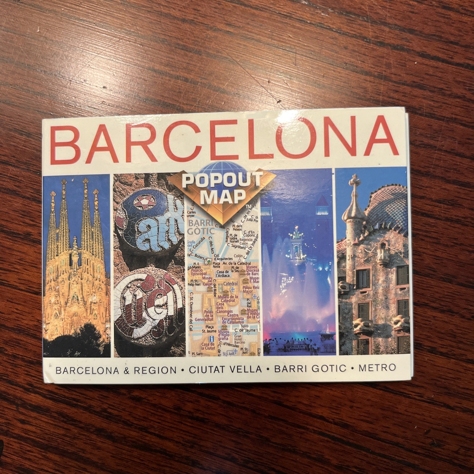 Barcelona PopOut Map Sheet map, folded Book. R-1
