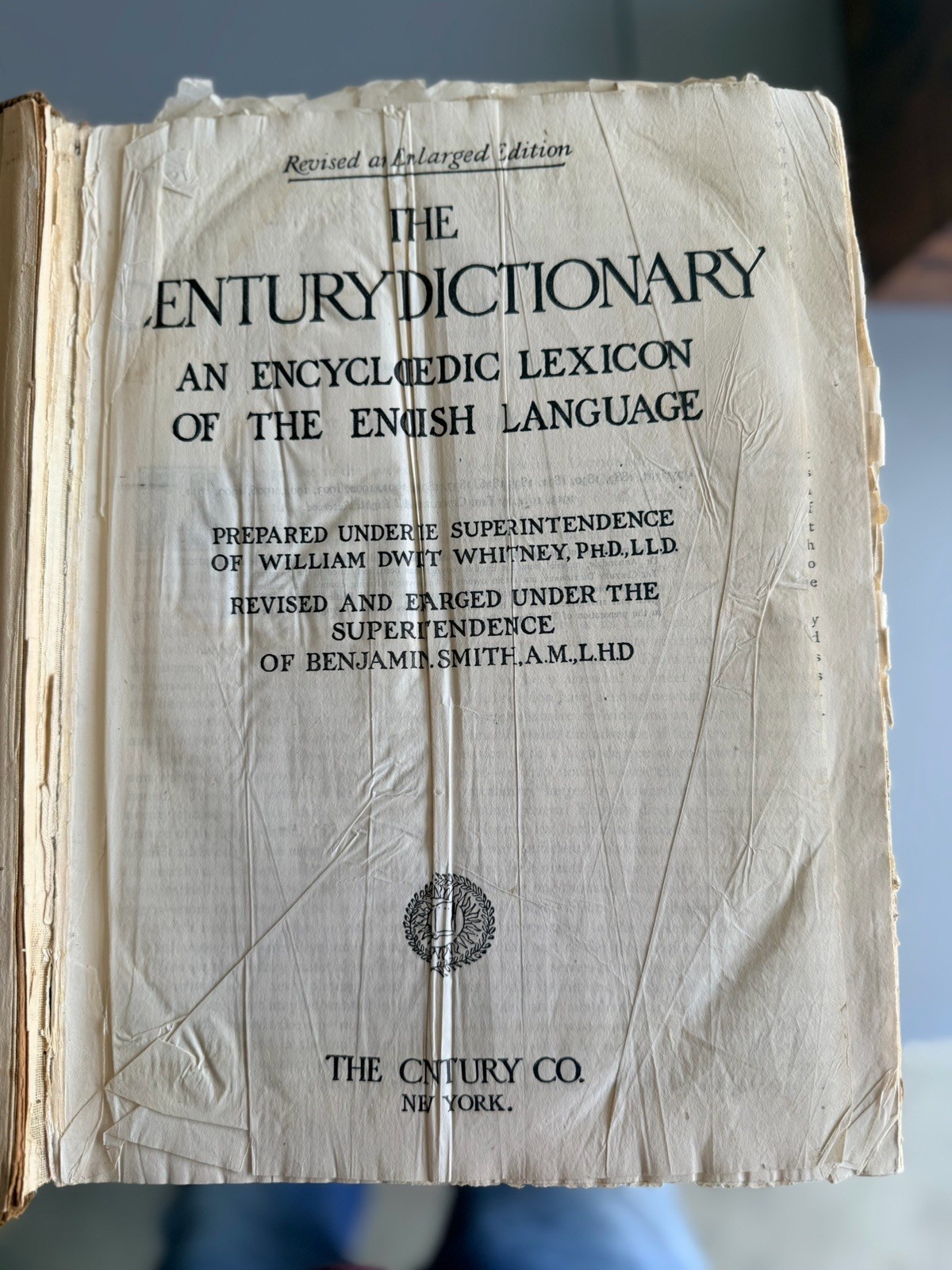 CENTURY Floor Dictionary Encyclopedia Corduroy Cover 8500+ pages 9 inches thick
