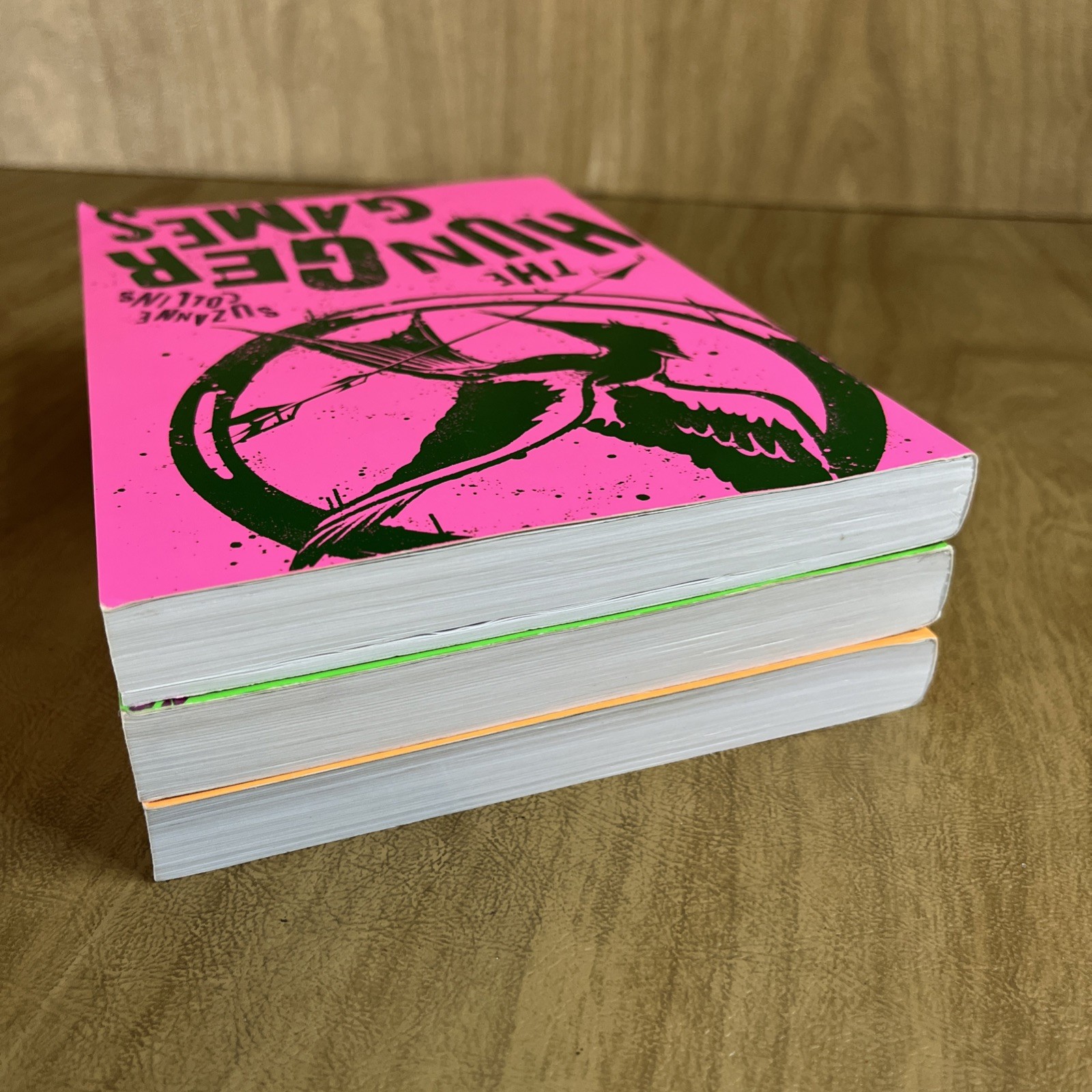 Hunger Games Trilogy: Propaganda Edition 3 Book Box Set Very Good Condition