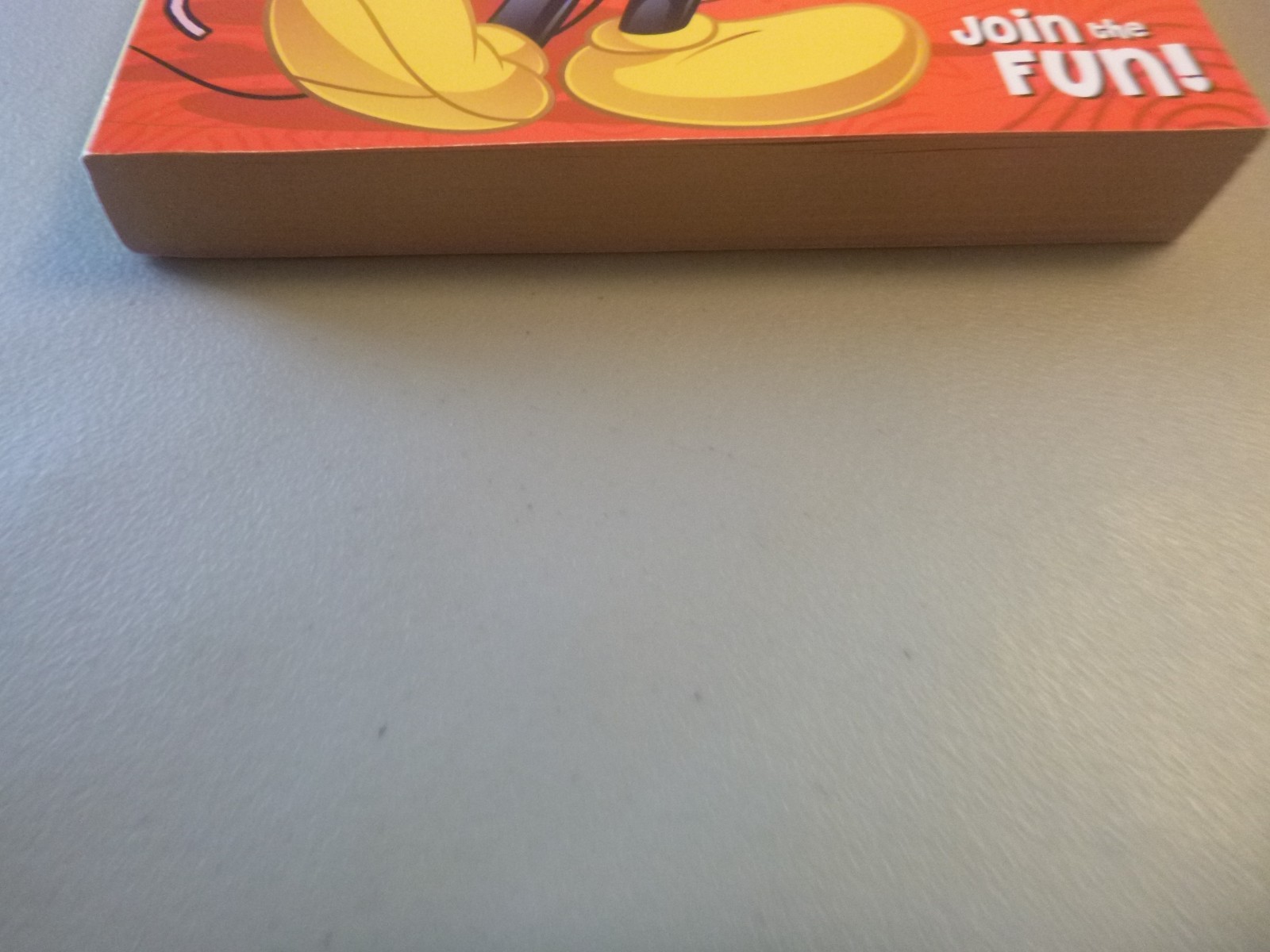 Disney Mickey & Friends – Join the Fun! – Colortivity Coloring & Activity Book