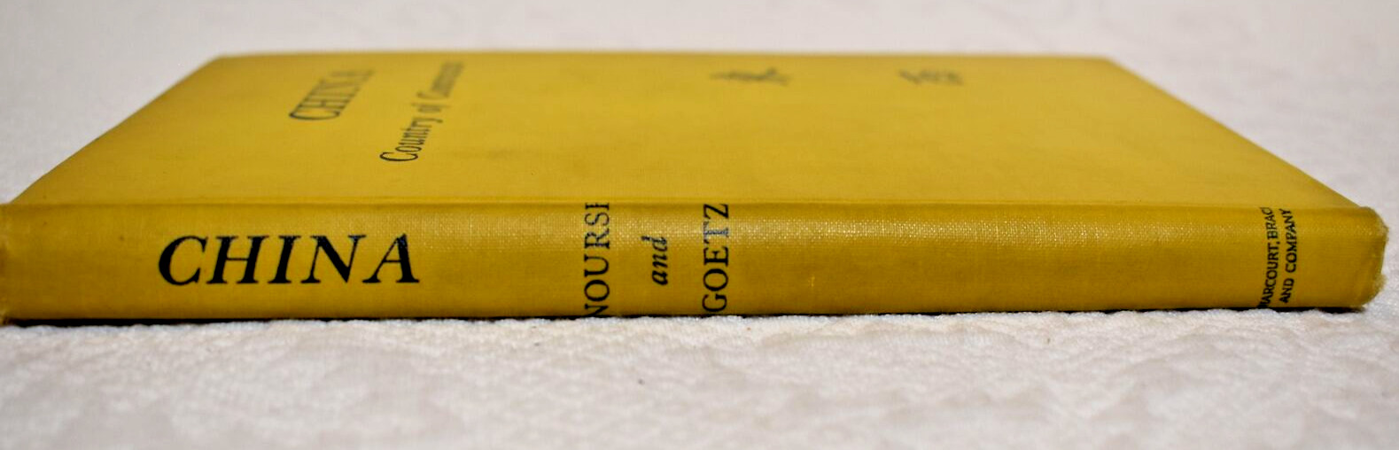 China: Country Of Contrasts Book by Nourse, Goetz Hardcover 1944 Ex-Libris