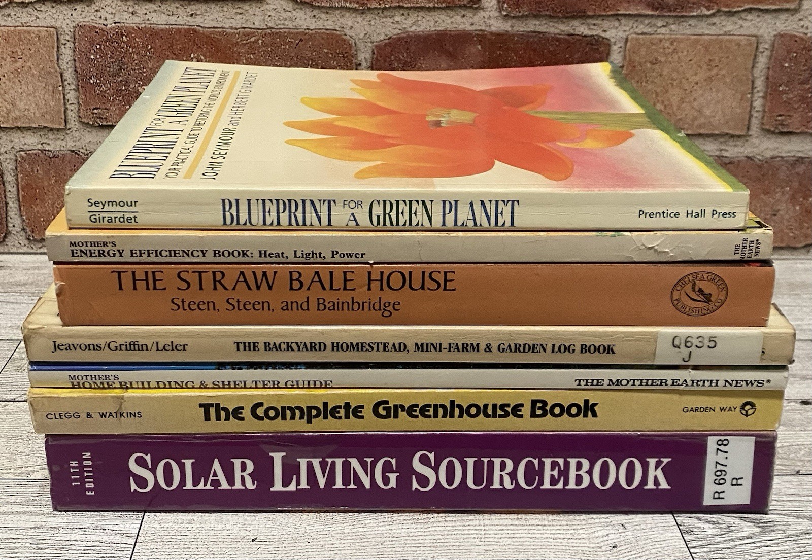 Lot Of 7 HOMESTEADING Off-Grid DIY TECH Survivalist SELF-SUFFICIENCY Rural Farm