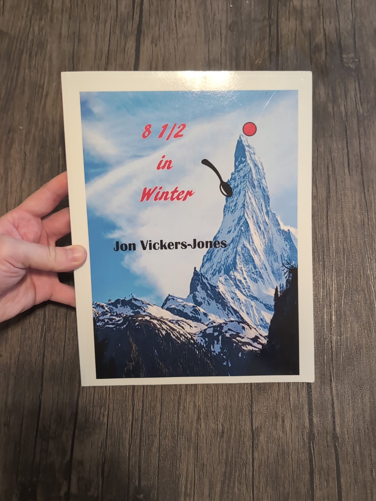 Mich Minor: 8 1/2 in Winter and other stories by Jon F. Vickers-Jones (English)