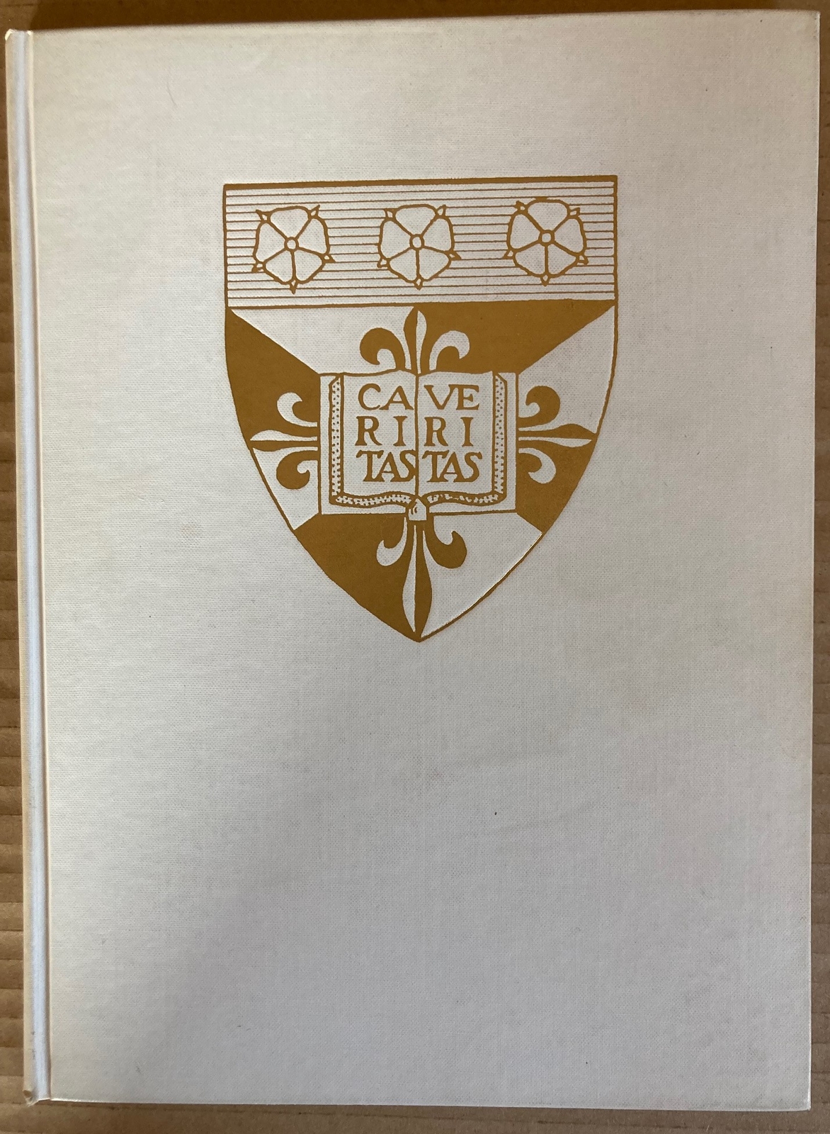 1944-45 R-YEAR ROSARY WOMENS COLLEGE SENIOR CLASS YEARBOOK RIVER FOREST ILLINOIS