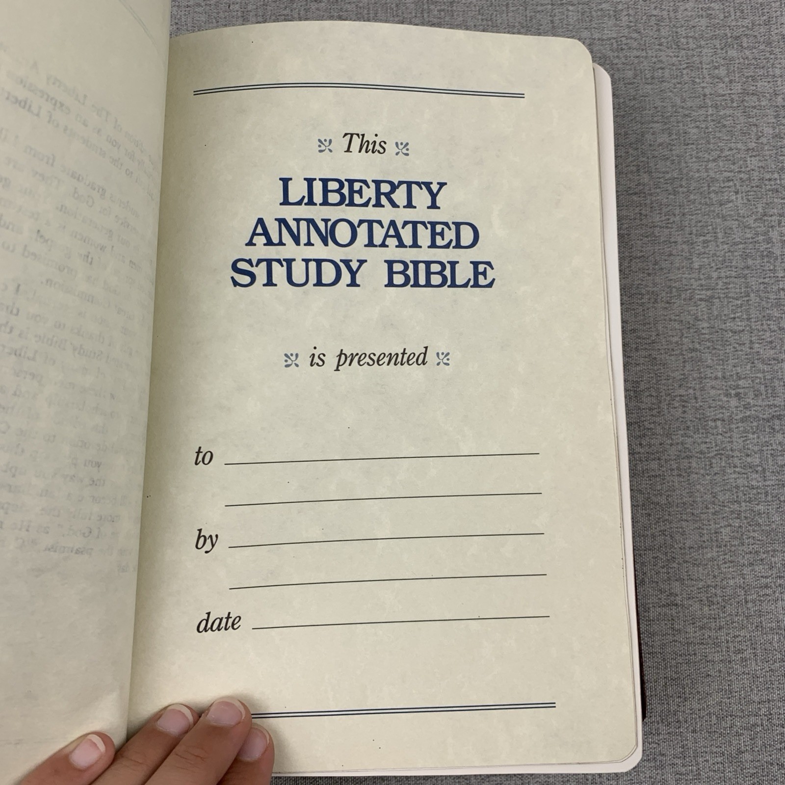 Liberty Annotated Study Bible KJV 1988- Jerry Falwell Leather Old Time Gospel