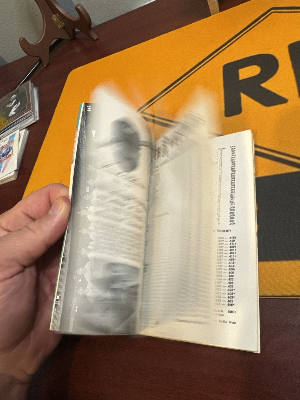 FAMOUS SLUGGER YEARBOOK, 1967, USED, 61 PAGES. VERY NICE