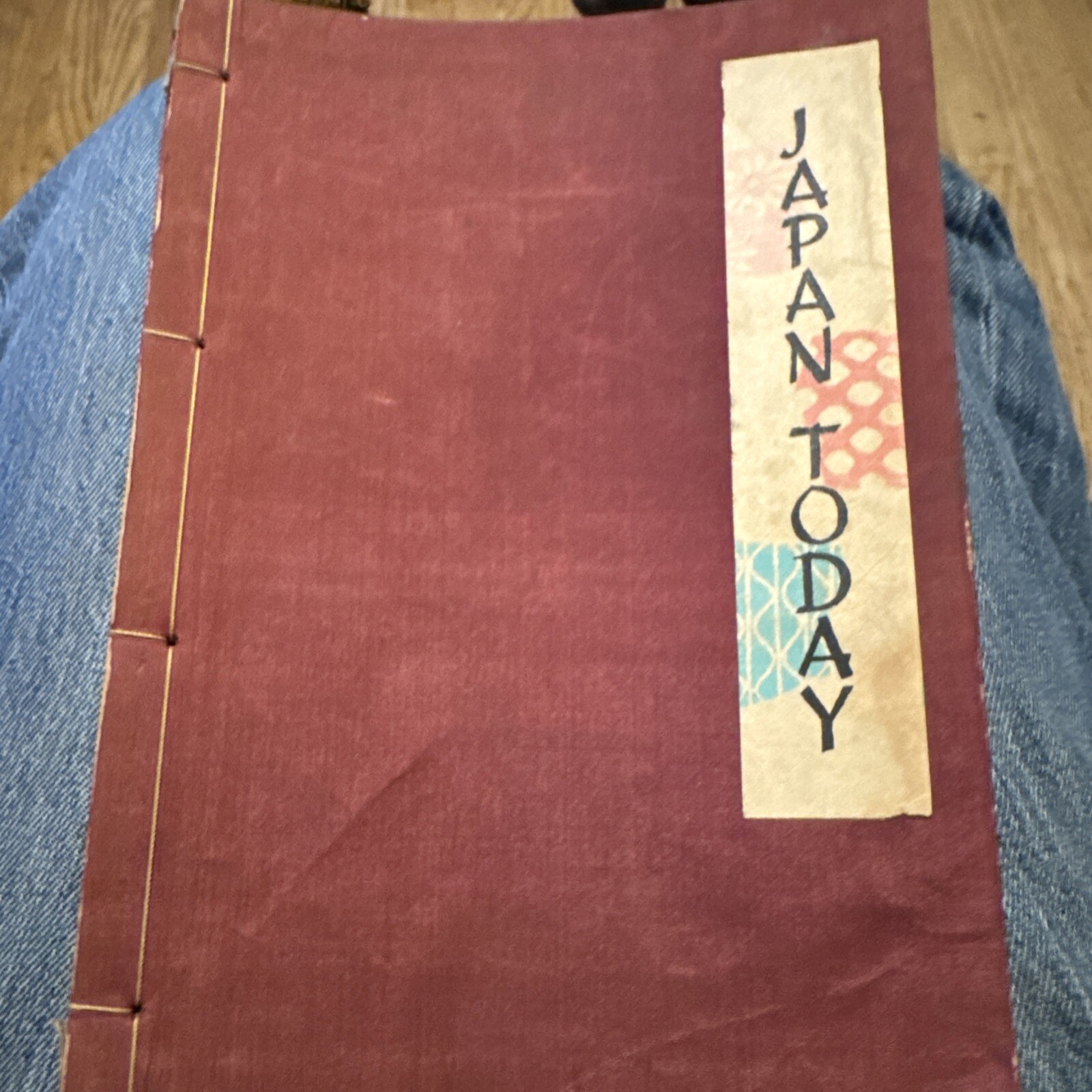 JAPAN TODAY – 1950 – RED COVER – 371 PAGES – GOOD CONDITION. Ill. Occupied Japan