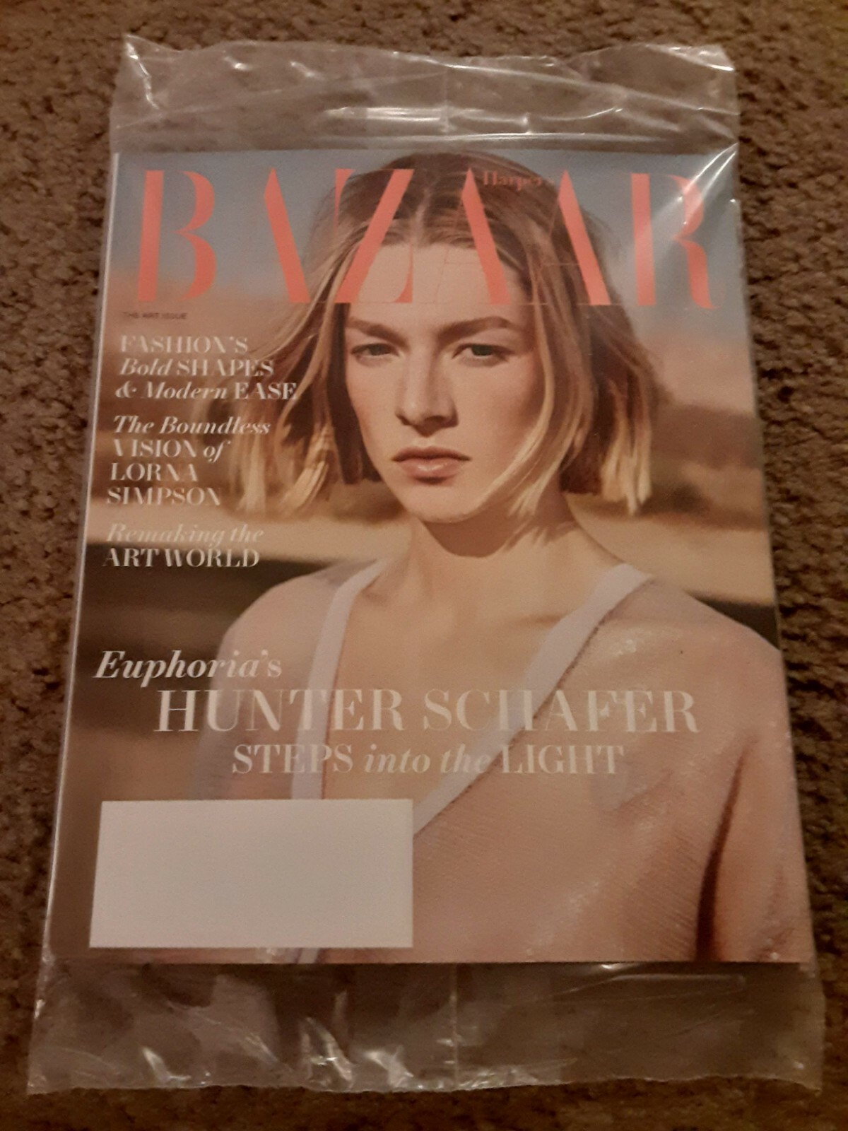 HARPER’S BAZAAR Magazine Dec 21/Jan 22 Issue — Euphoria HUNTER SCHAFER 2 of 2