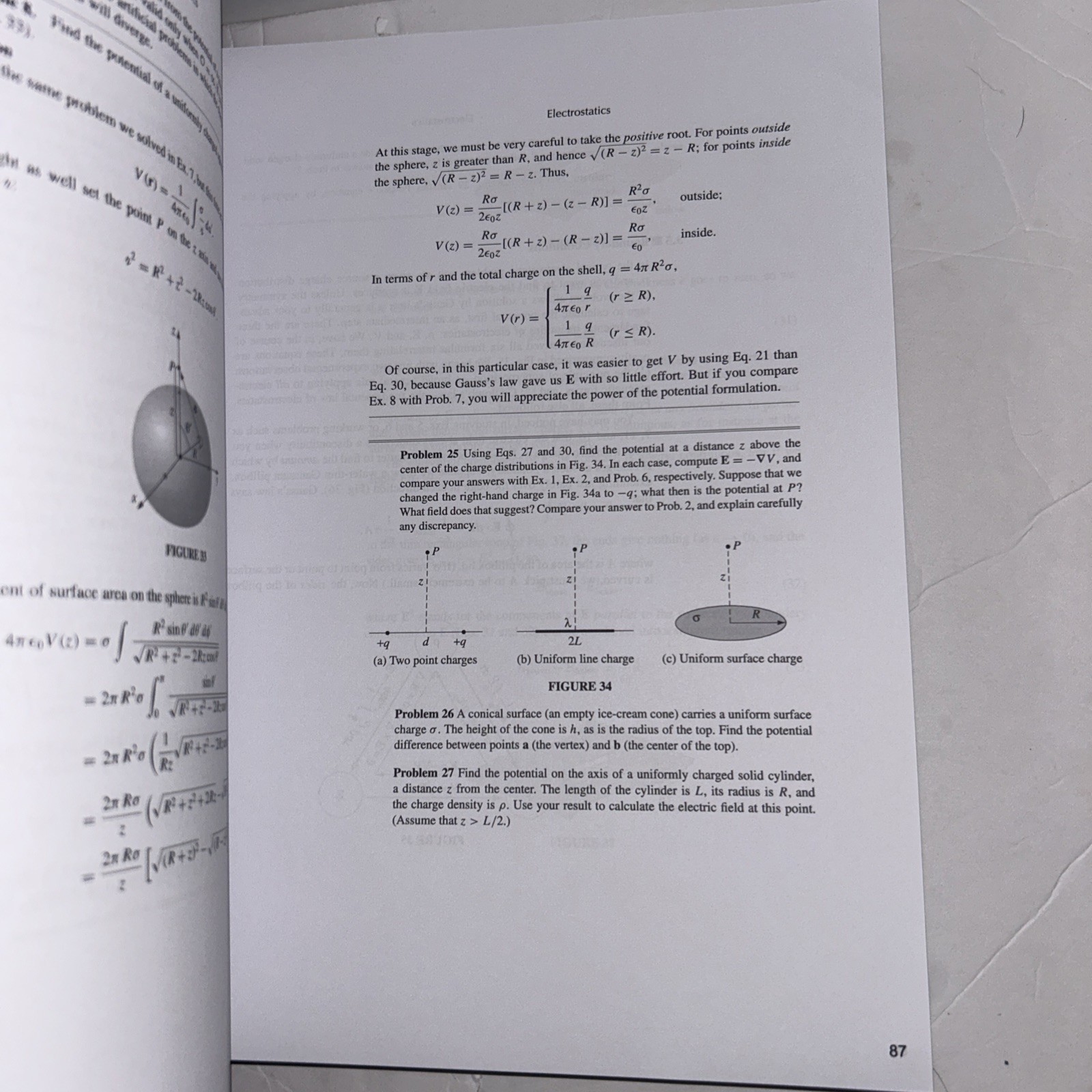 INTRODUCTION TO ELECTRODYNAMICS: PEARSON NEW INTERNATIONAL By David J. Griffiths