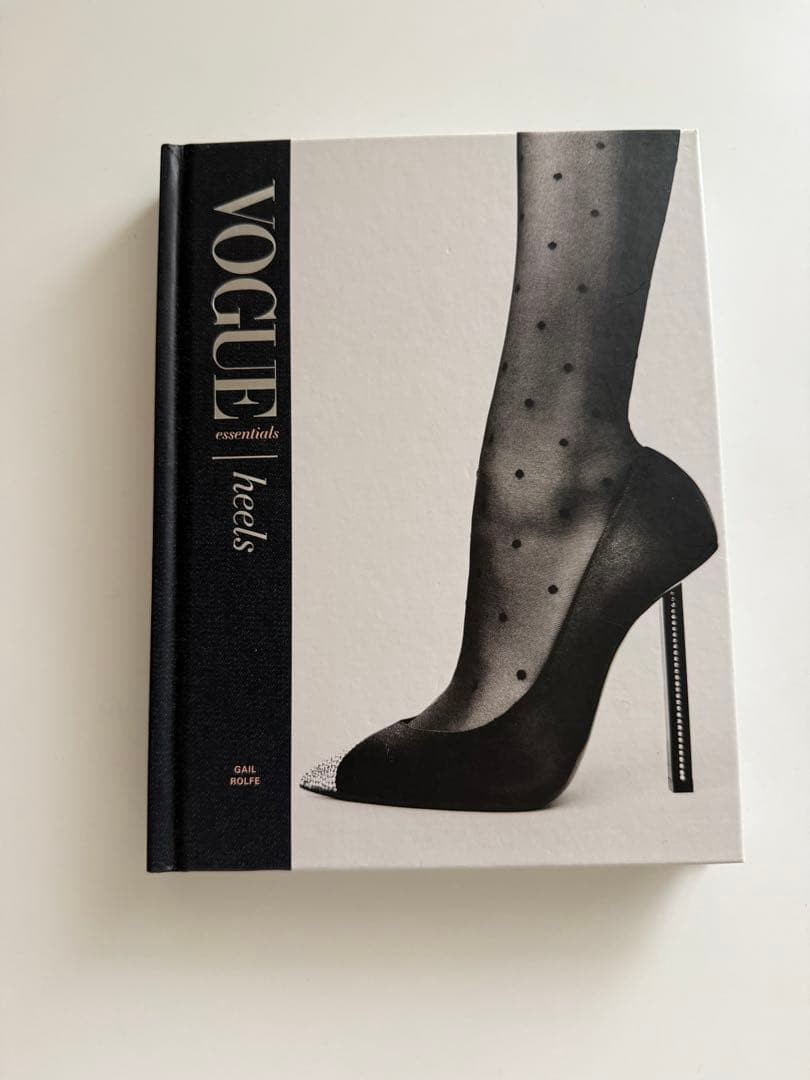 Vogue Heels Hardcover Book Fashion Shoes Photography 8.5×6.5 Inches Un