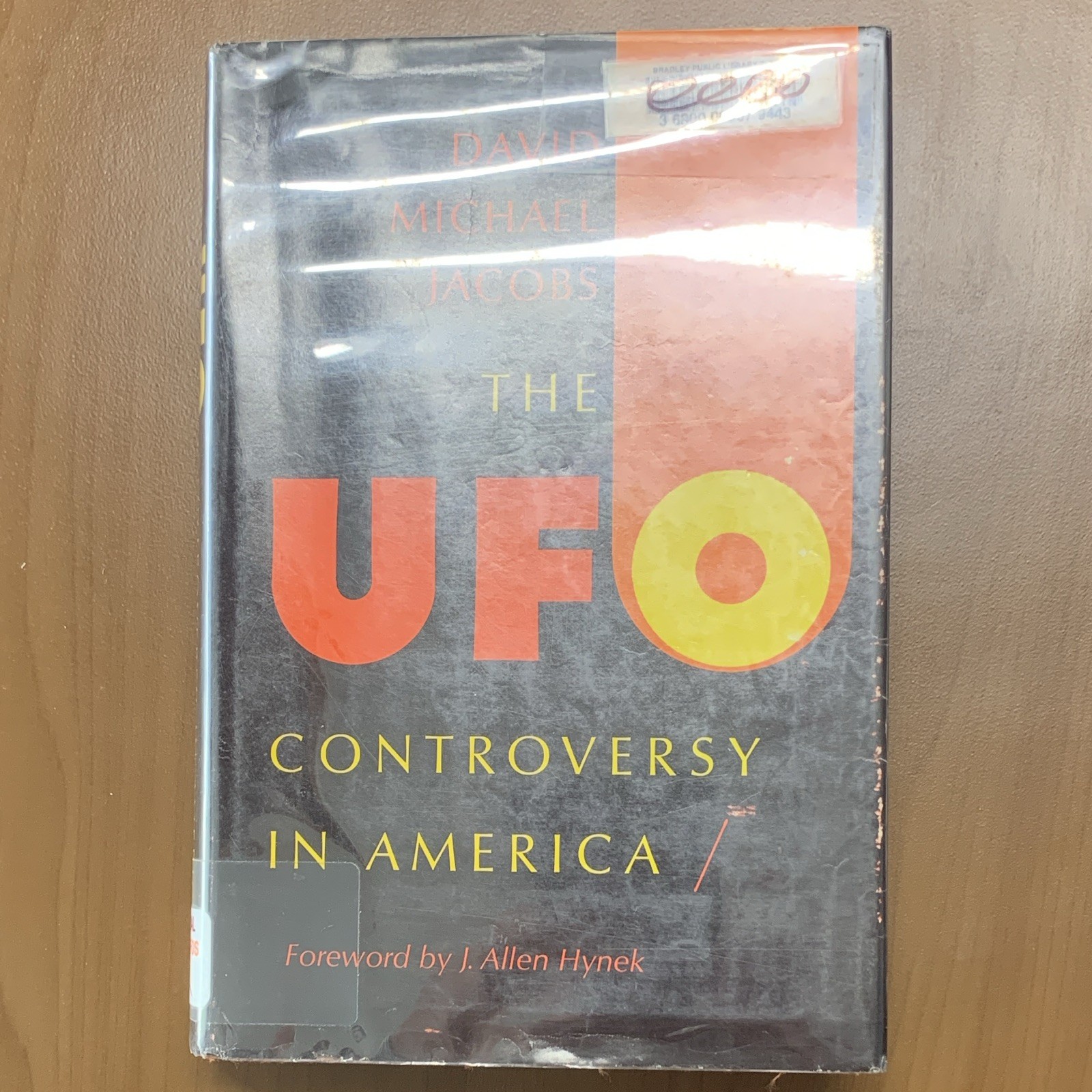 David Michael Jacobs The UFO Controversy in America Hardcover 1975 DJ Ex-Lib