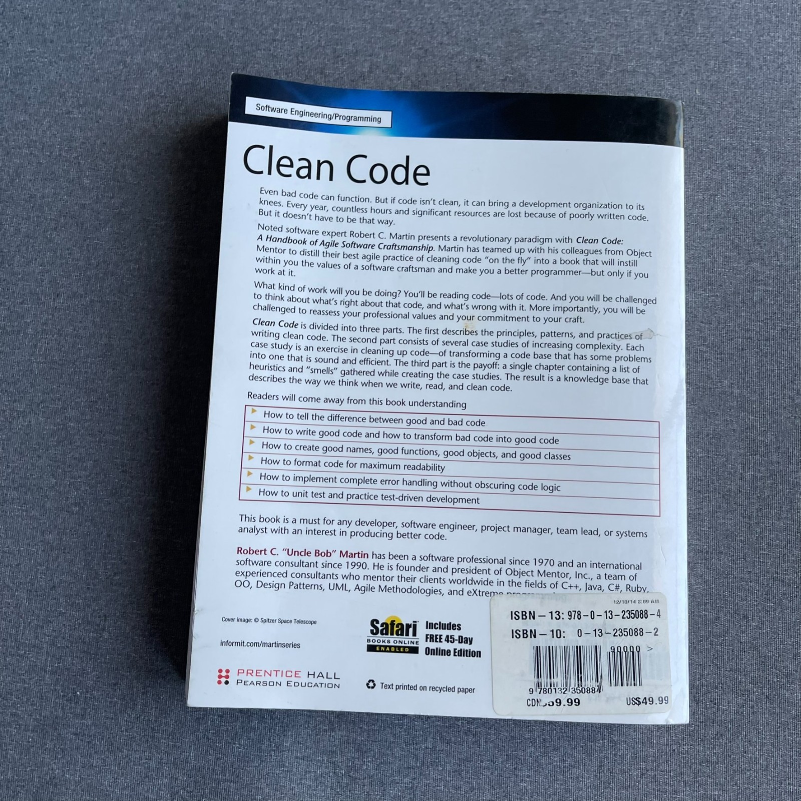 Clean Code: A Handbook of Agile Software Craftsmanship Paperback