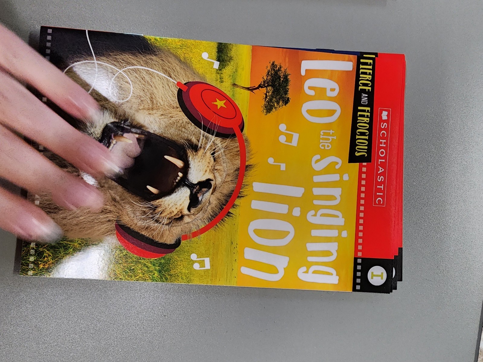 Animal Antics First Grade Reader Box Set: Scholastic Box or Slipcased