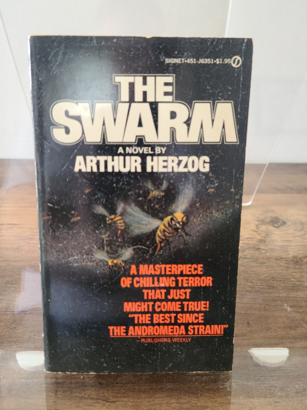 Vintage Horror Movie Paperback – The Swarm Arthur Herzog – Signet 1st Print 1975